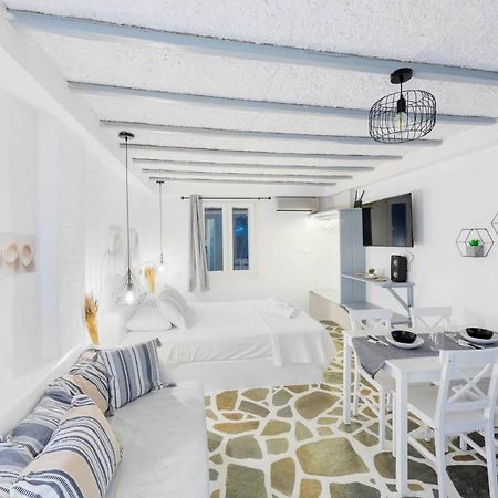 Endless Blue From Syros - Megas Gialos Resort - Suite 1 ภายนอก รูปภาพ