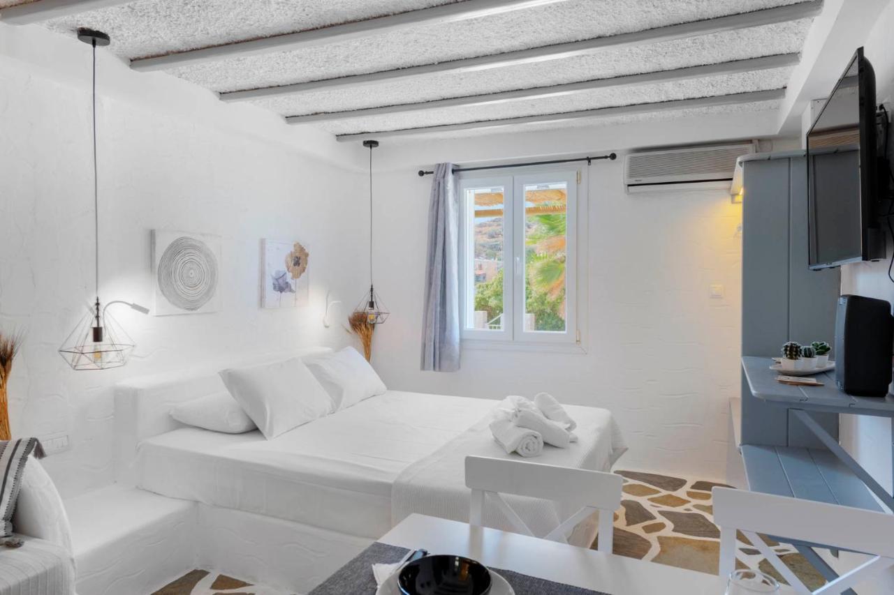 Endless Blue From Syros - Megas Gialos Resort - Suite 1 ภายนอก รูปภาพ