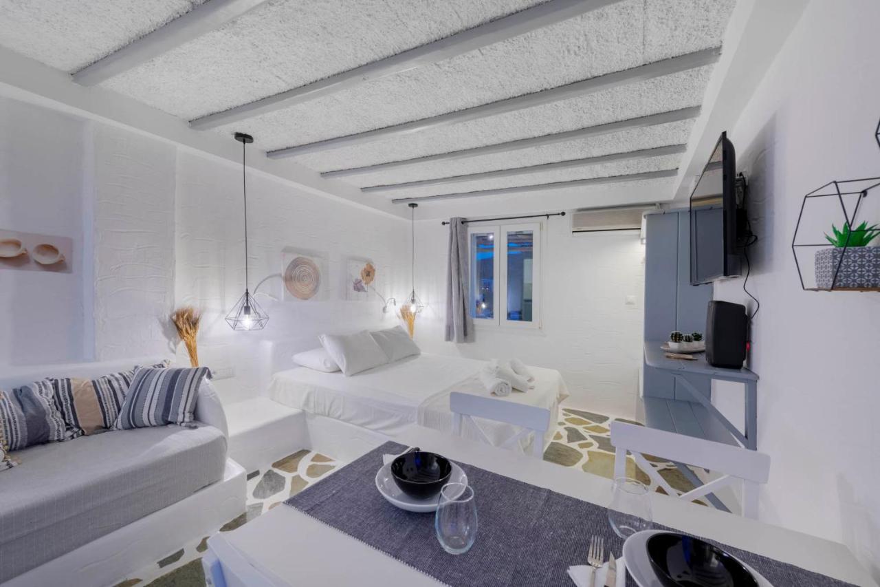 Endless Blue From Syros - Megas Gialos Resort - Suite 1 ภายนอก รูปภาพ