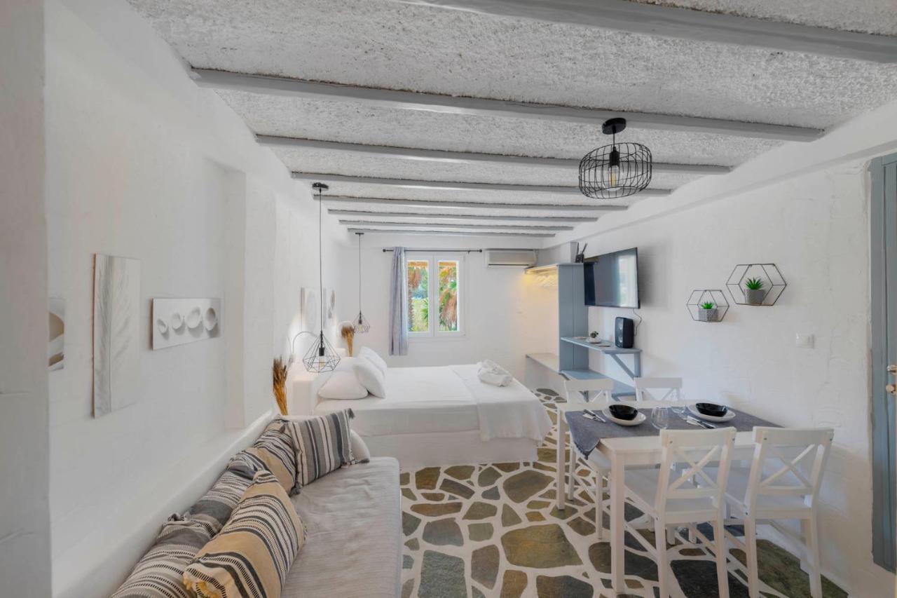 Endless Blue From Syros - Megas Gialos Resort - Suite 1 ภายนอก รูปภาพ